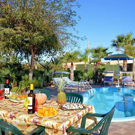 Minoa Con Piscina Villa *