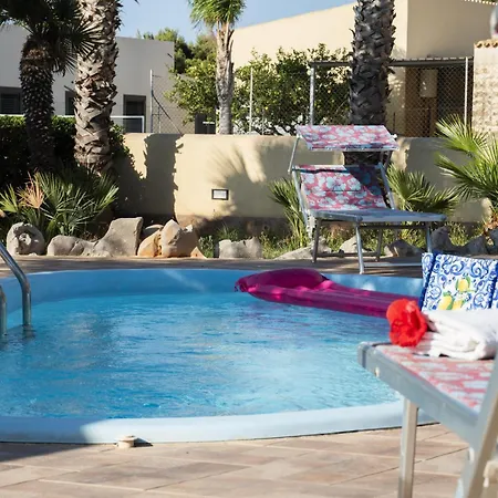Minoa Con Piscina Villa