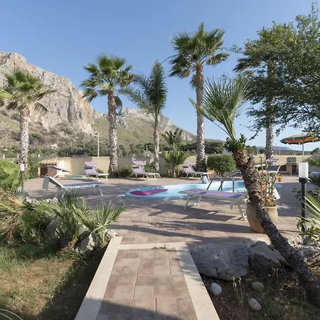 Minoa Con Piscina Villa *